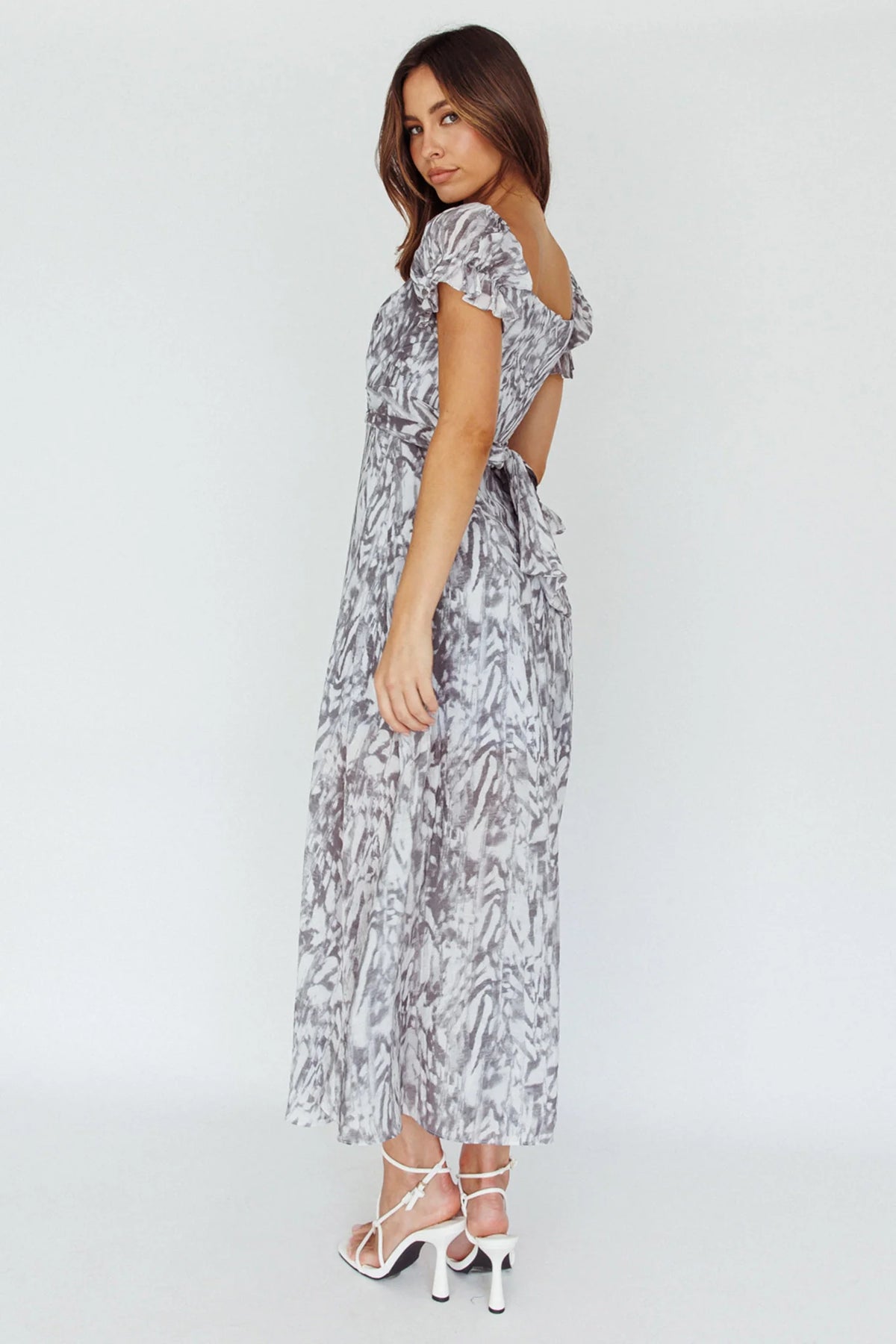 Linka Off-Shoulder Tie Back Midi Dress Printed Grey