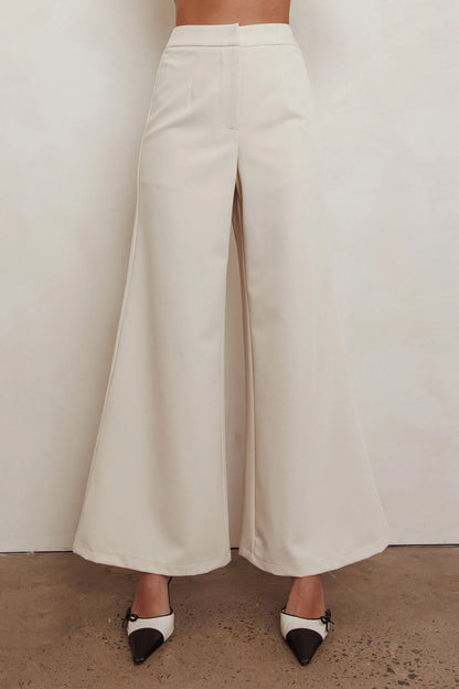 Consideration Wide Leg Pant Beige