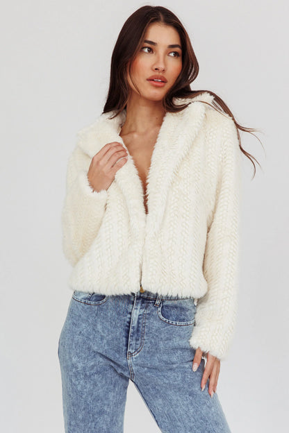 Savelle Notch Lapel Faux Fur Jacket Cream