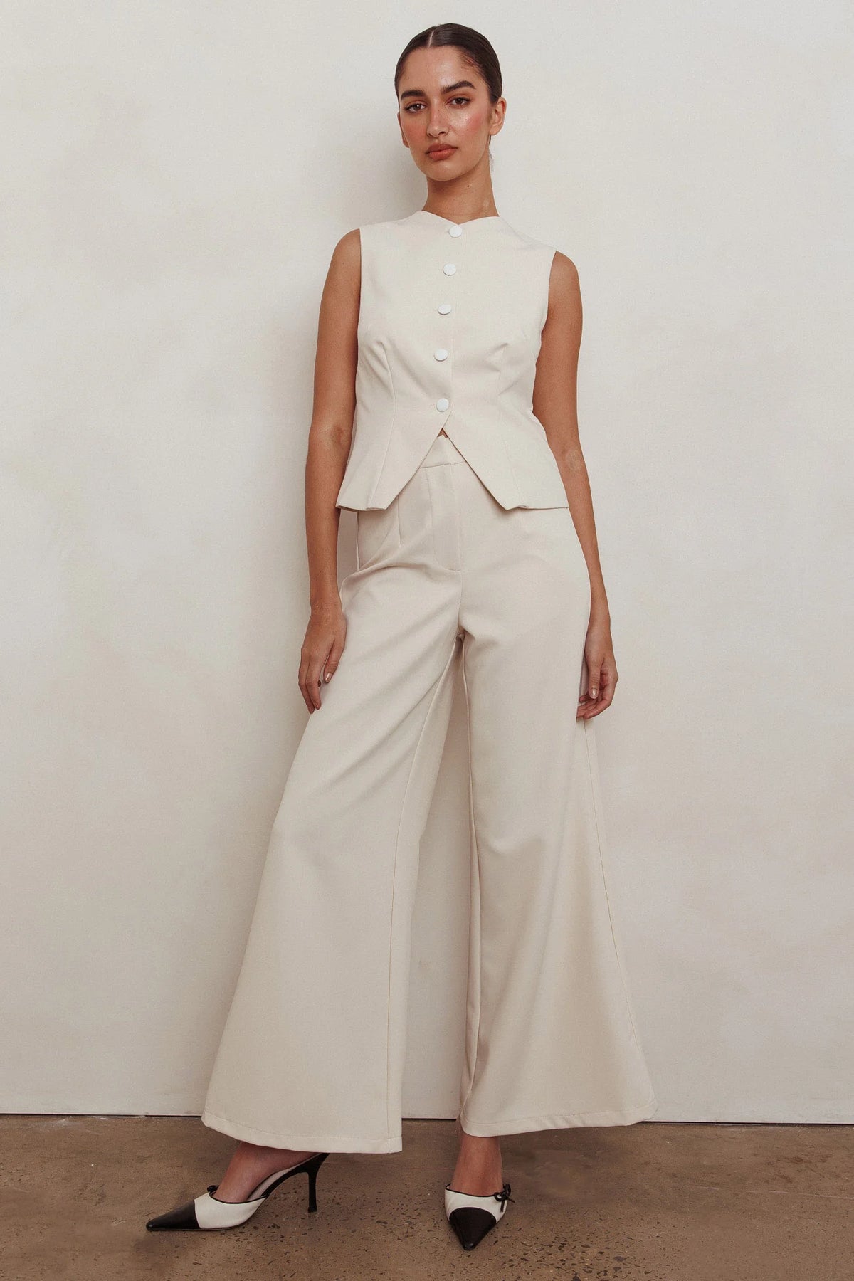 Consideration Wide Leg Pant Beige