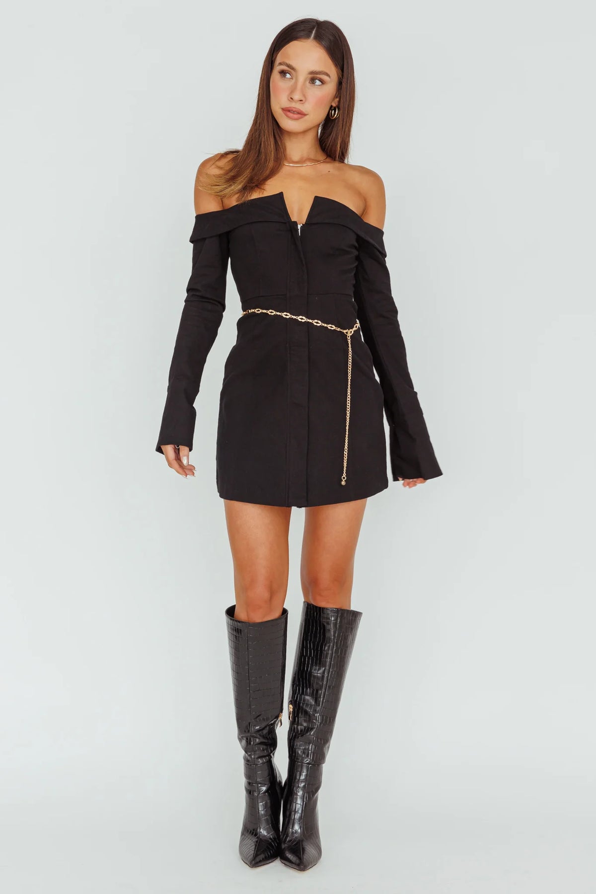 Tamra Long Sleeve Off-Shoulder Zip Dress Black