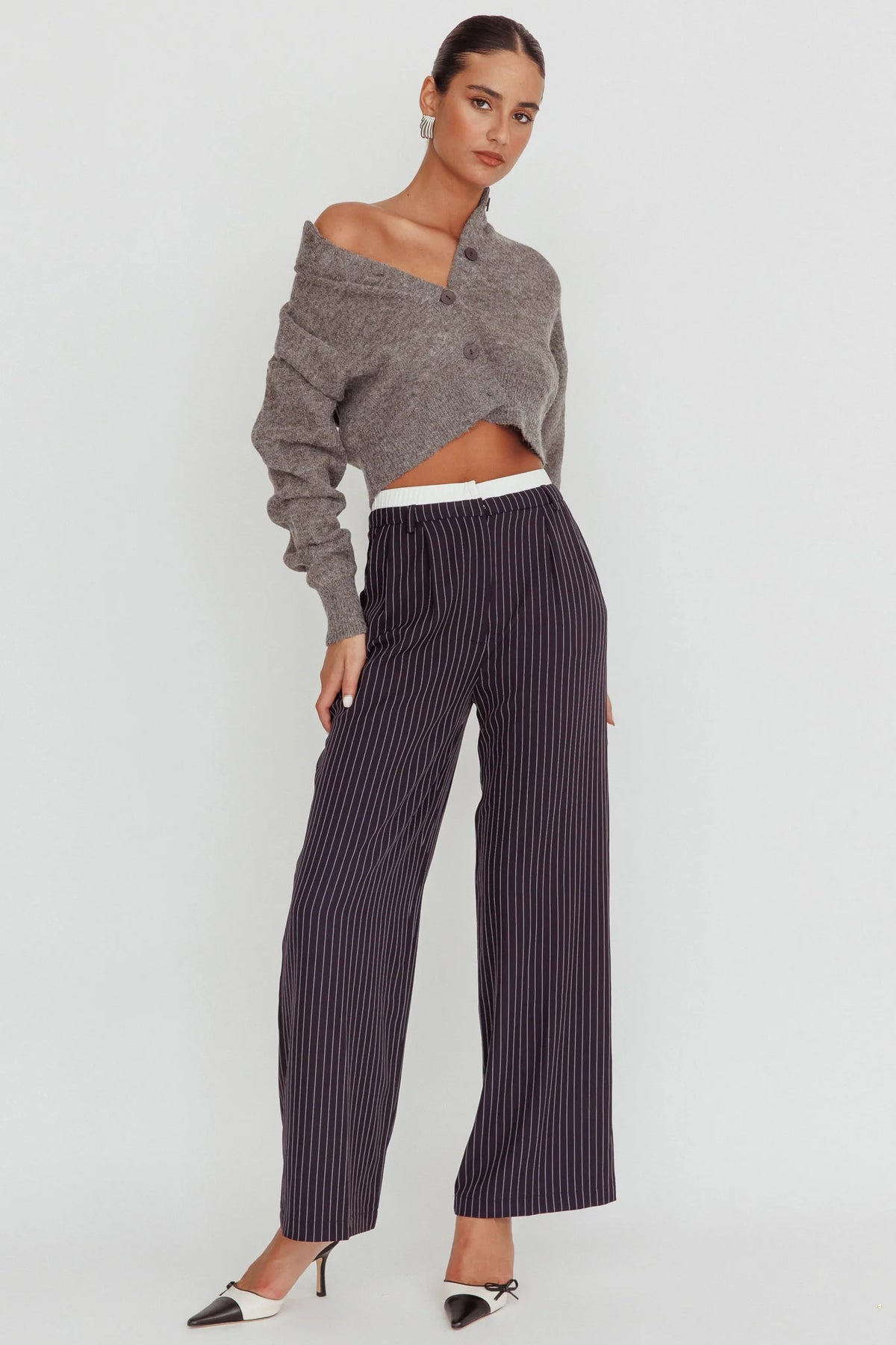 Netherlands Drop Shoulder Crop Cardigan Grey